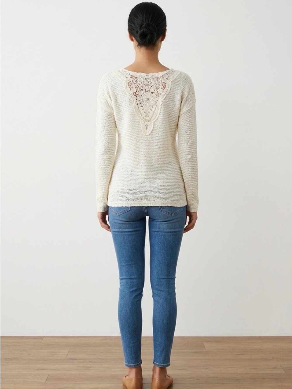 NWOT Hippie Rose Sweater with Lace